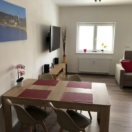 Papeto Apartmán Frymburk