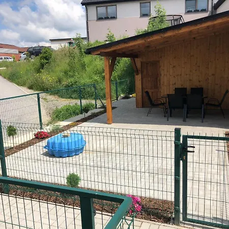 Papeto Apartmán Frymburk